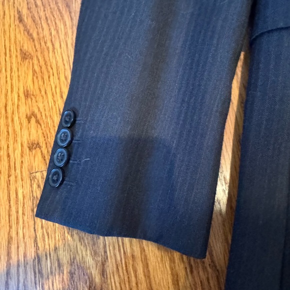 Men’s 2 piece suit Saks Fifth Avenue - Picture 12 of 14